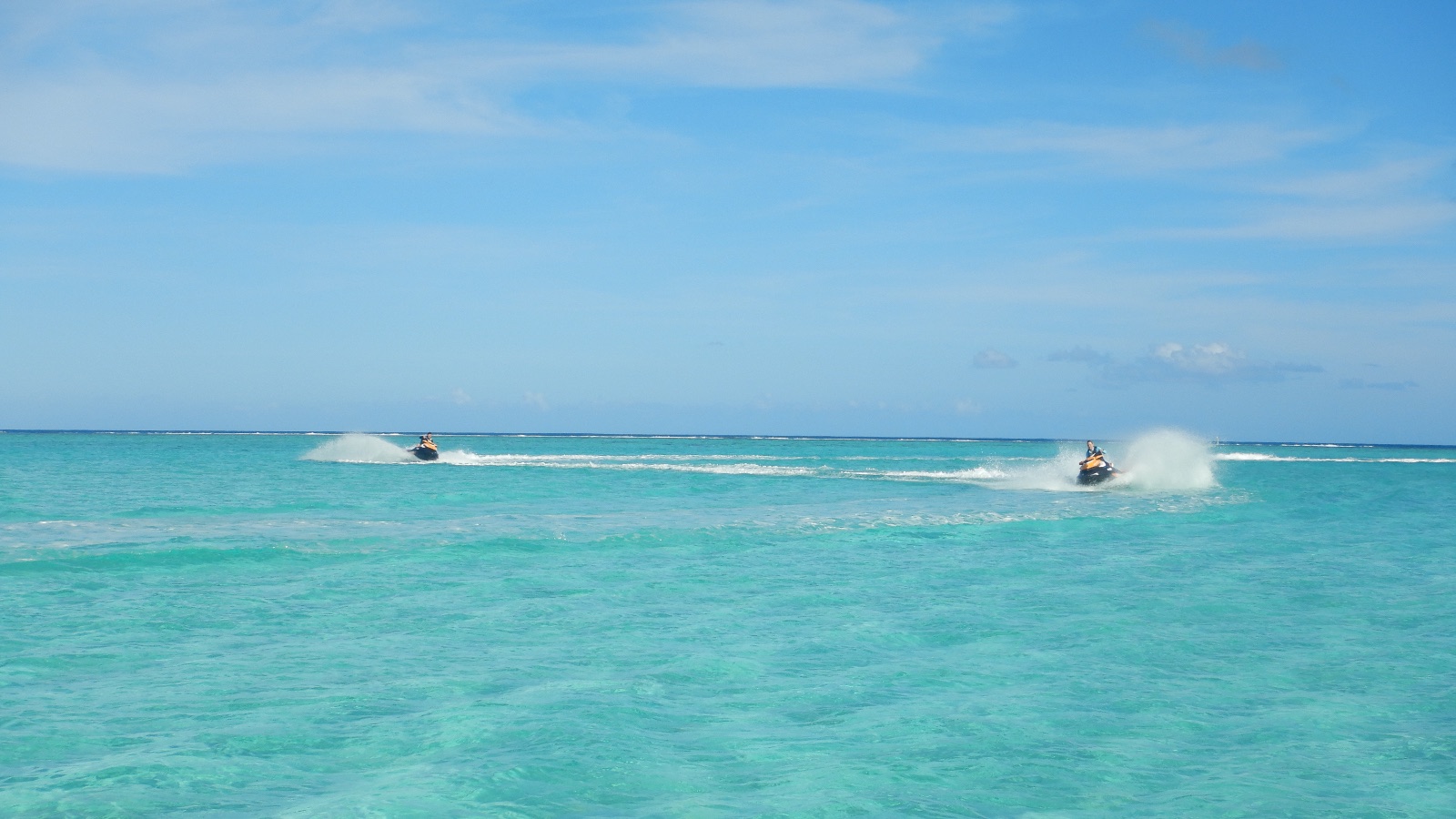 MOOREA ACTIVITIES CENTER