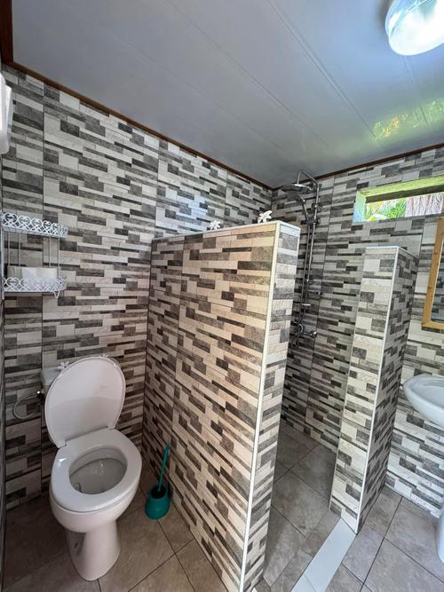 Mitiana Lodge & Rent Car Huahine 5