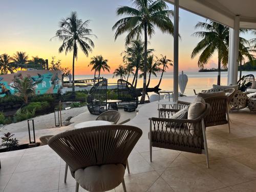 Apatoa Beach and Garden Village**** 3