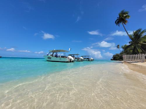 Bora Diving Center 1